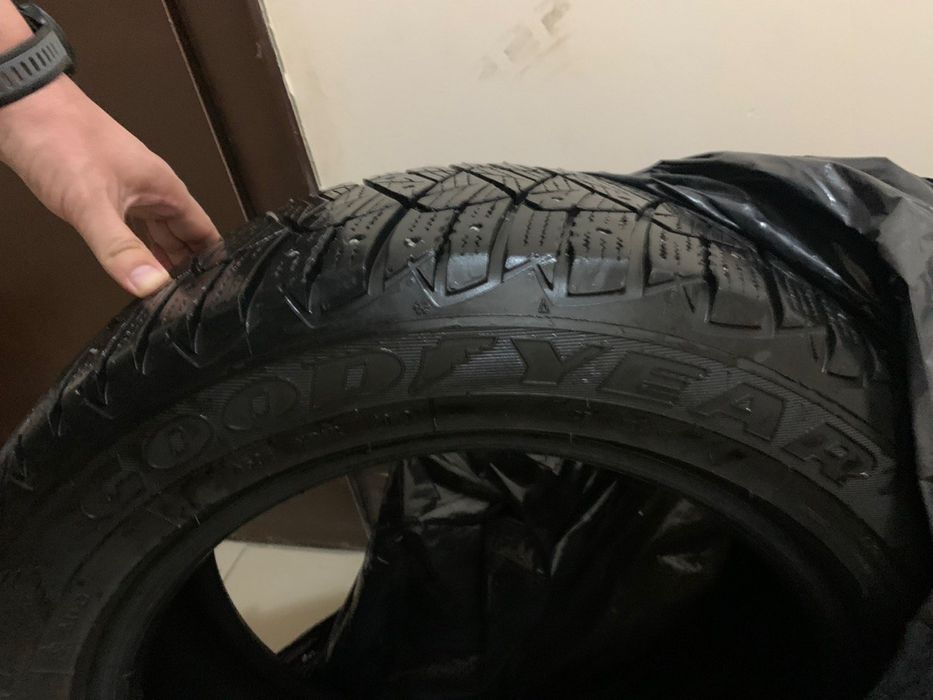 Зимние Шины 205/55/16