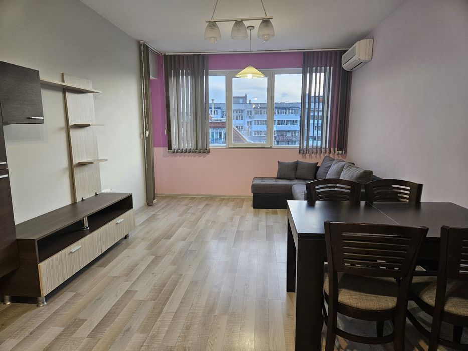 Дава се под наем Двустаен апартамент в Варна, Възраждане 1 - 60 кв.м за 398.82 € - Снимка #1