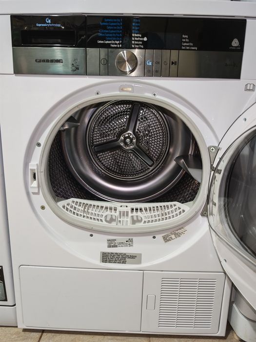 Uscător grundig defect