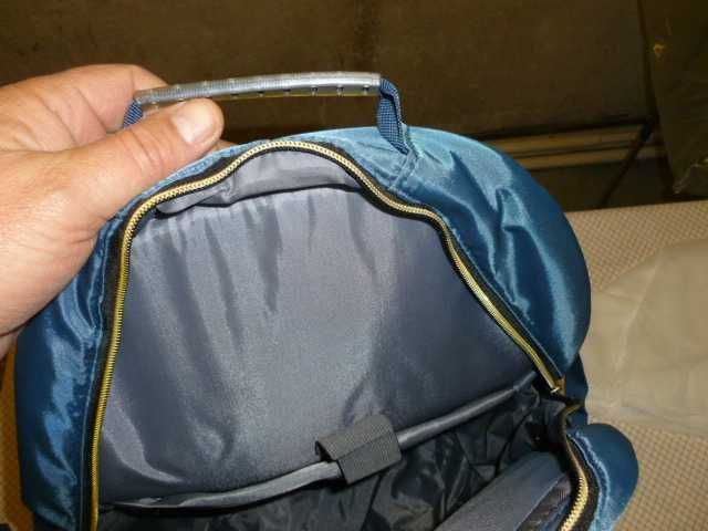 продавам туристическа раница