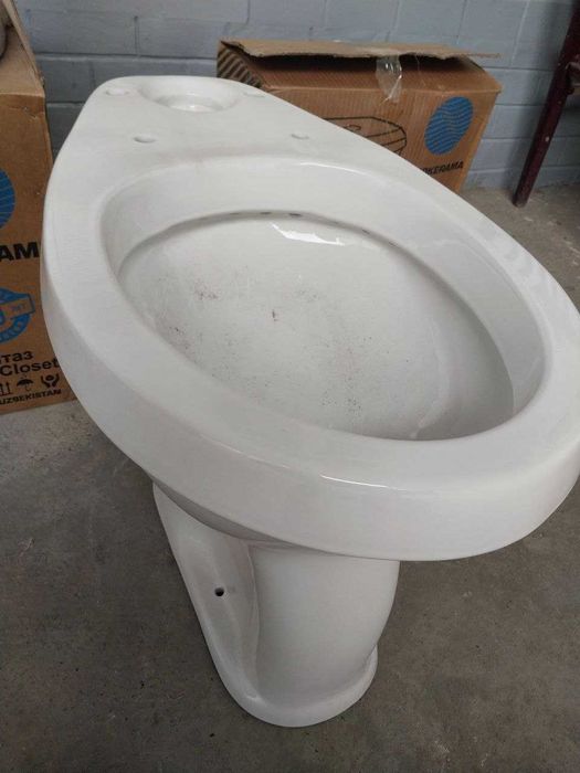 Унитаз умуман ишлатилмаган