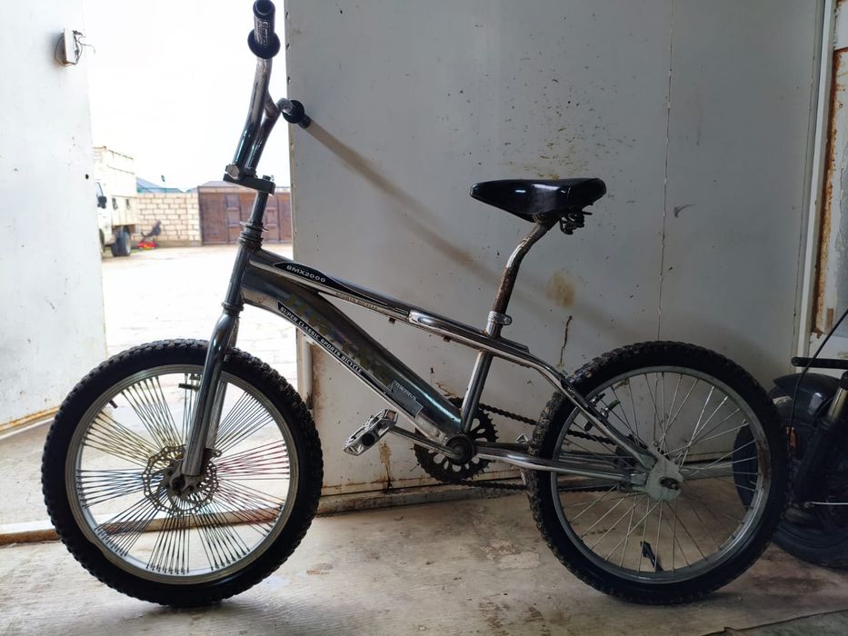 Велосипед жүріп тұр