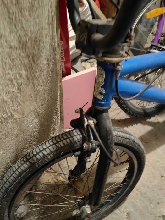 Продавам велосипед БМХ BMX за трикове