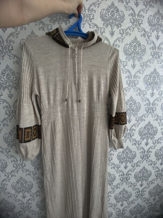 Платья весенние