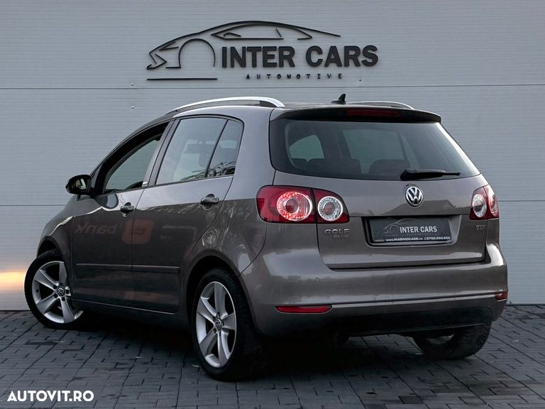 Mașina de vânzare Volskwagen golf plus