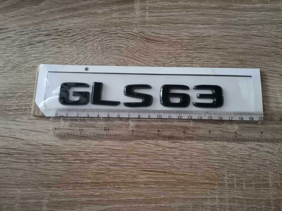 черен надпис Mercedes Benz GLS 63