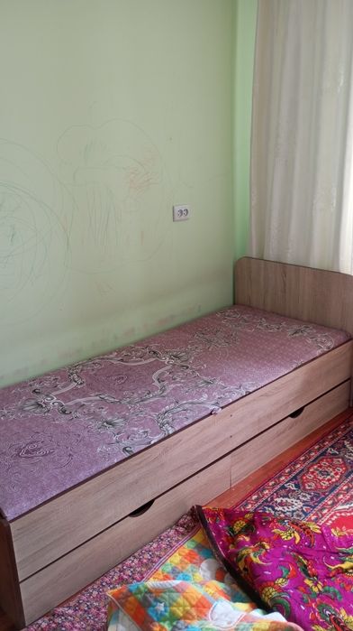 Кровать с ящиками