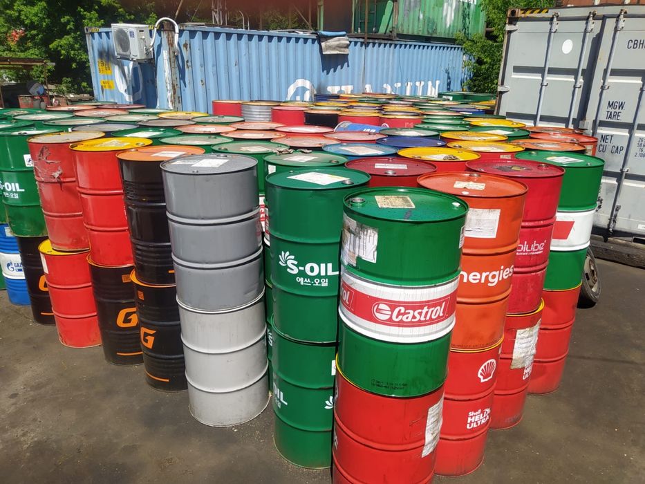 Продаются бочки, 200 литровые.