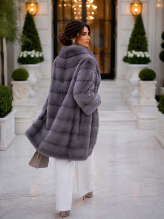 Haină de Nurcă Naturală Premium , Vizon , Blană de Lux , Culoare Exclusivă Gri , Mărime L–XL