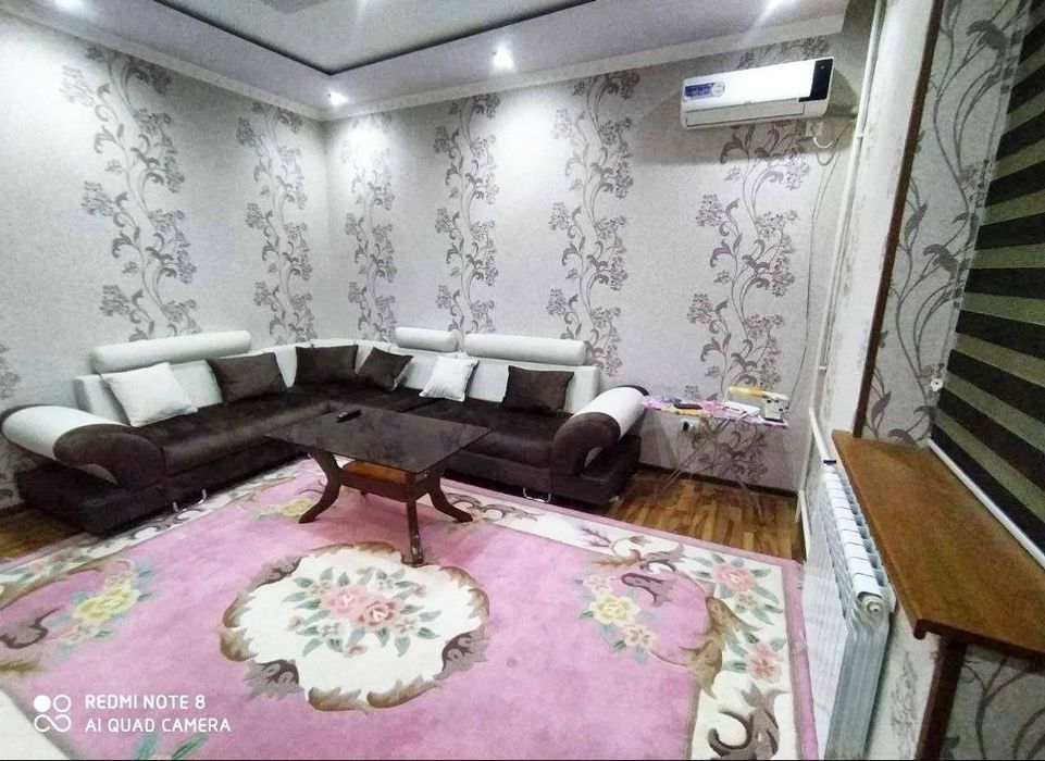 2-xonali 5-mikrorayonda kvartira sotiladi.