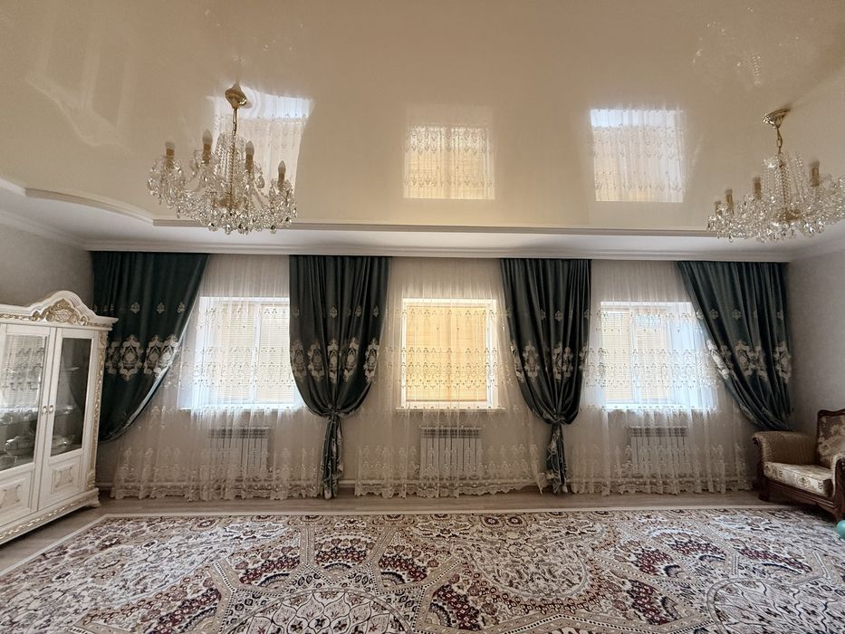 Шторы б/у 250000 тенге