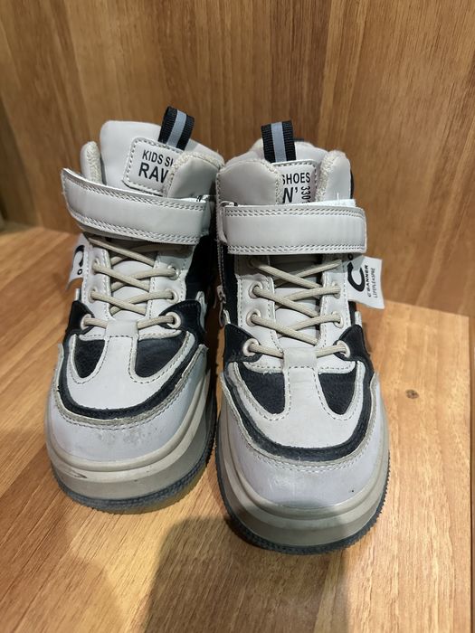 Ботинки детские 28-30 размер