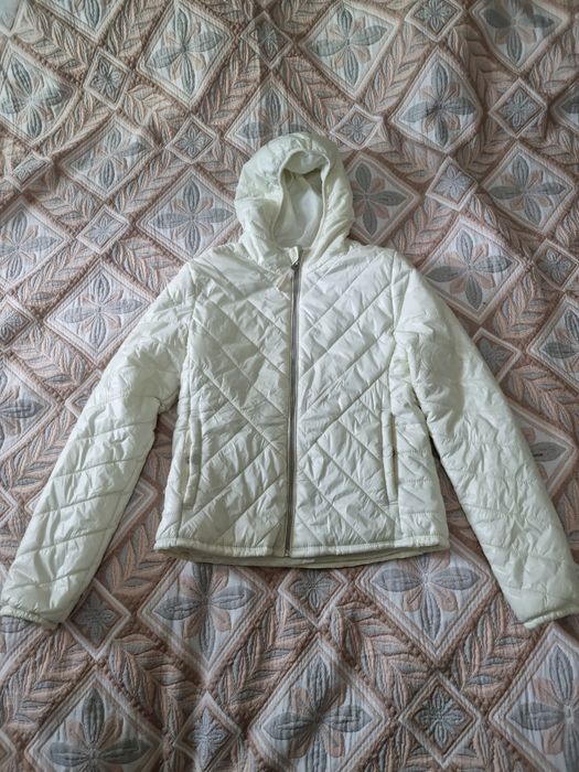 Демисезонная куртка 44 размер