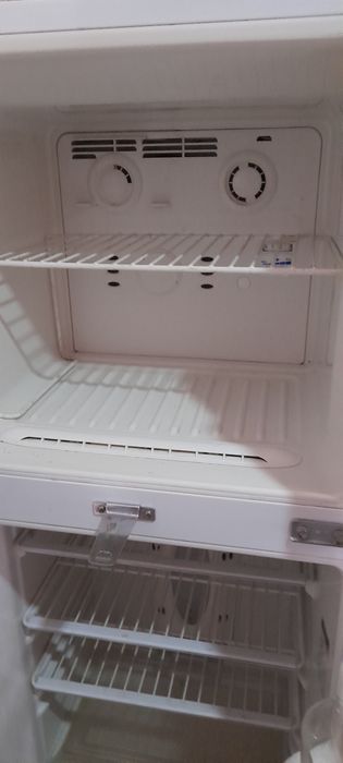 Холодильник LG двухкамерный