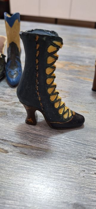 Керамични мини обувки (колекция)