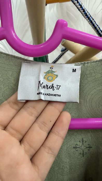 продам платье от March