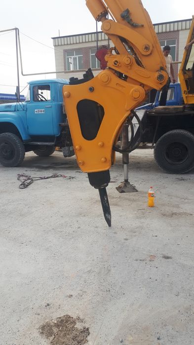 хундай R 1400w-7 экскаватор  сотилади