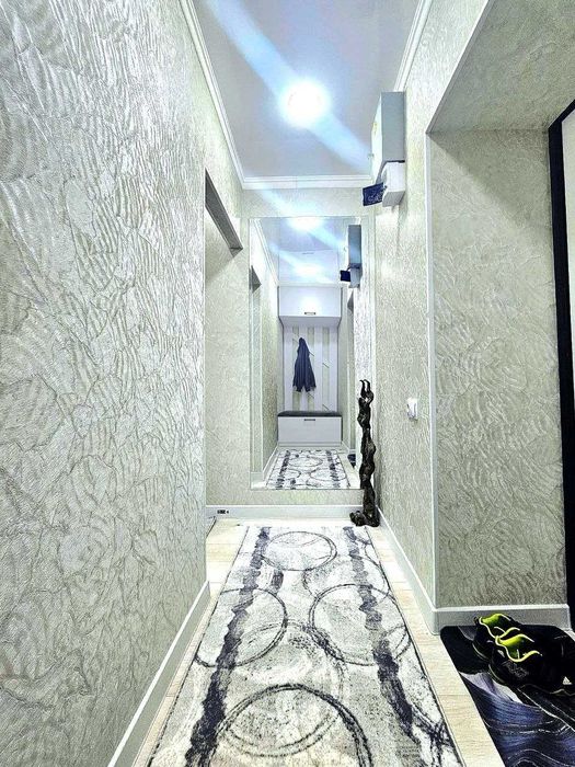 Продаю свою однокомнатную квартиру в бывшем общежитие  Яккасарай