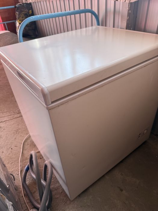 Продаю морозильник!