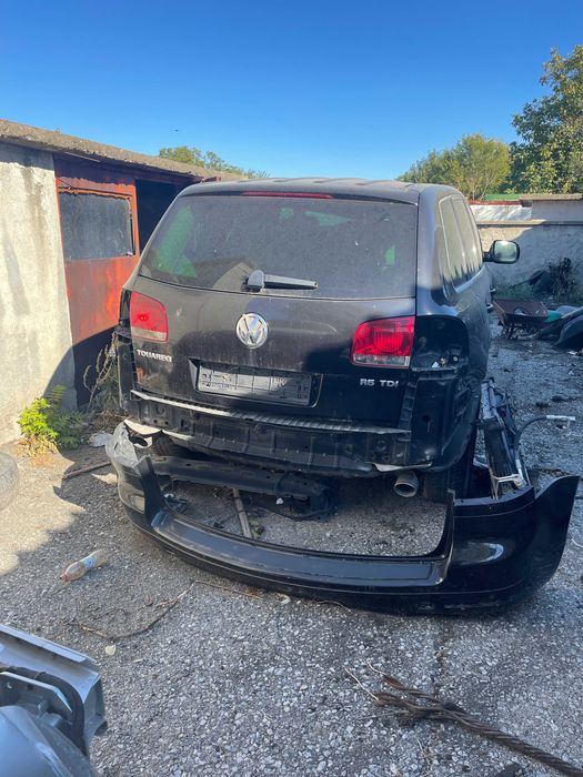 VW Touareg 2.5 дизел на части 2005-2006