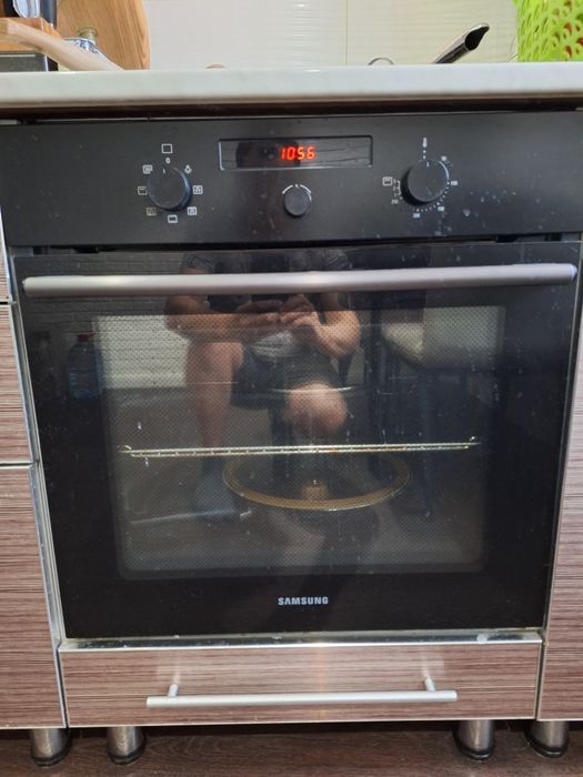 Духовка и вытяжка