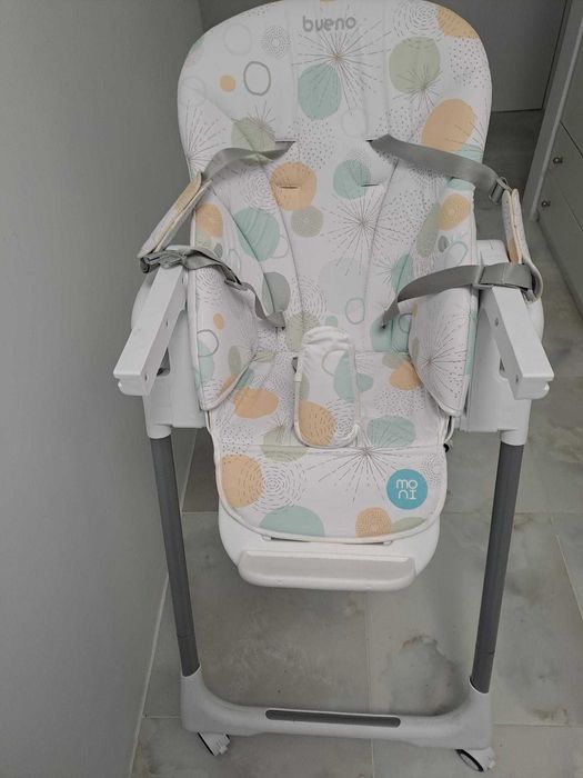 Столче за хранене Moni Bueno