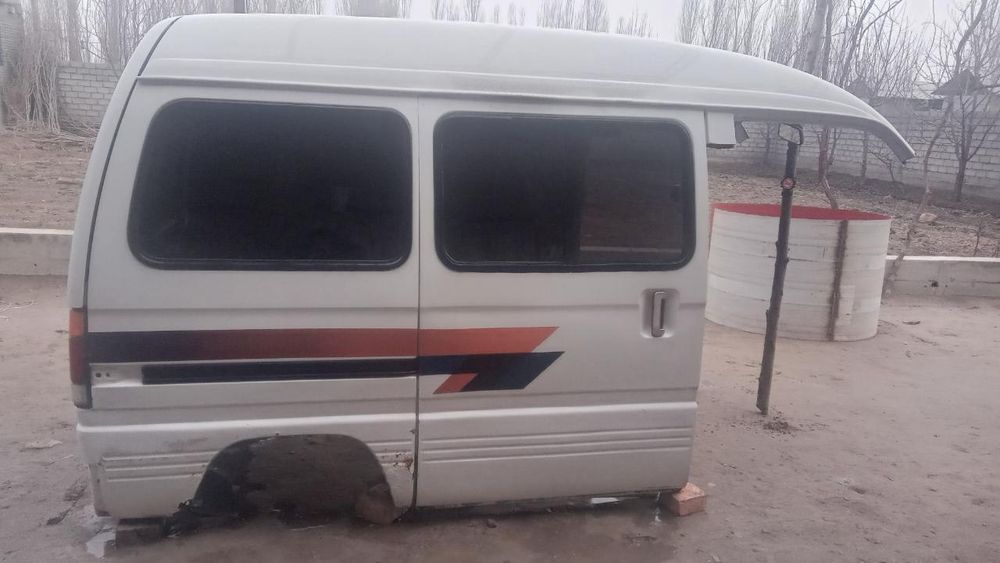 Damas 1 kuzov oq