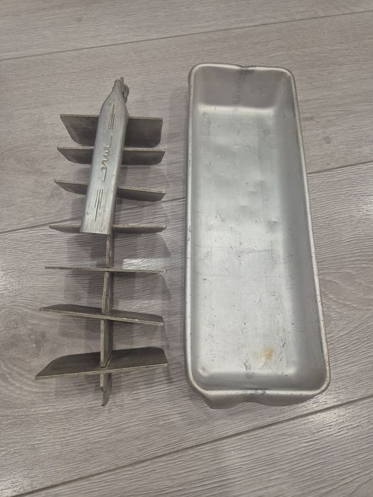 Форма для льда из алюминия