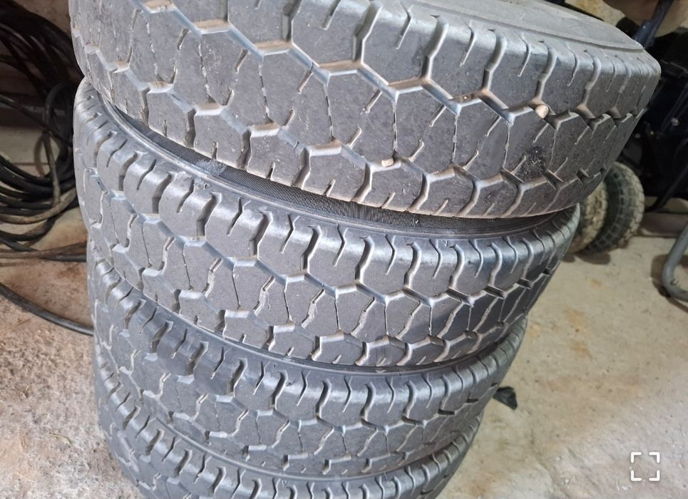 Продаю балоны от Kia bongo