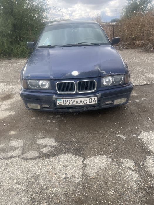 БМВ 3.18 продам срочно