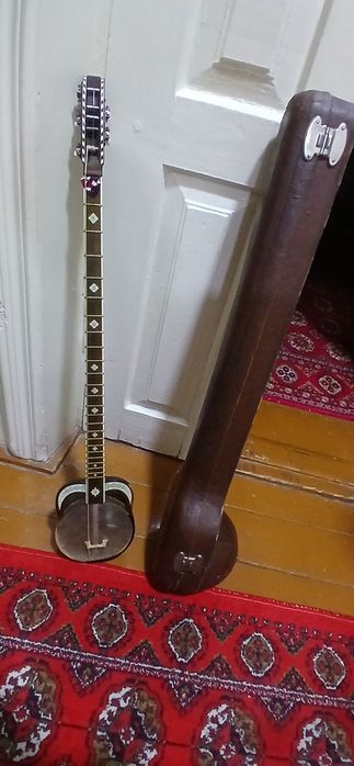Qashqar Rubobi zakaznoy