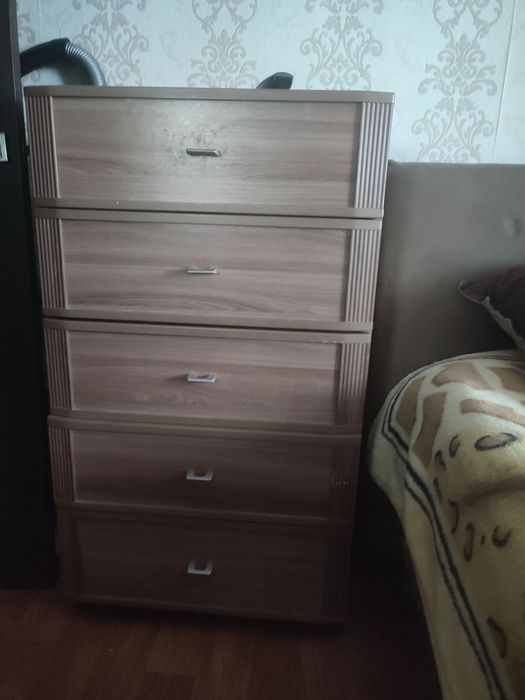 Спальный гарнитур