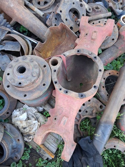 Carcasa diferential tractor  dtc  640 romanesc