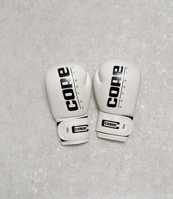 перчатки для бокса и муай тай