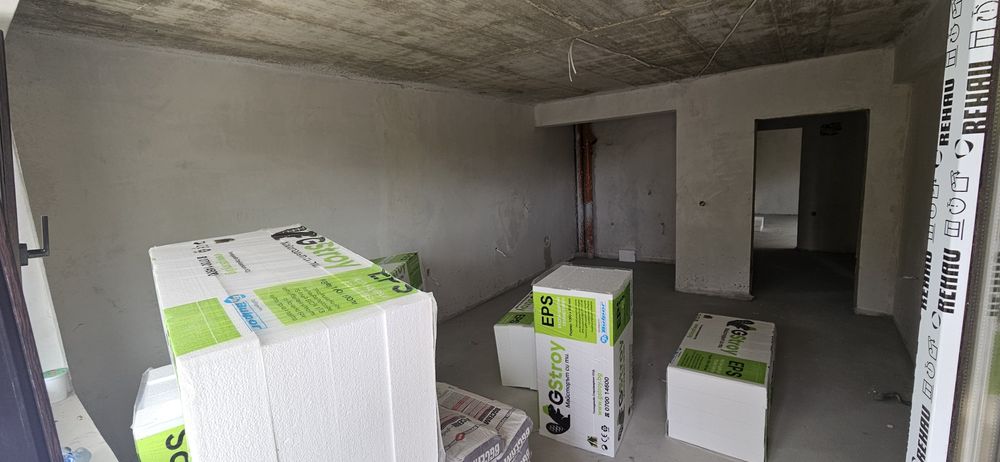 Добротица -Албенска!2ри-СРЕДЕН ЕТАЖ!
С Изложение;
-Трапезария(всекидн