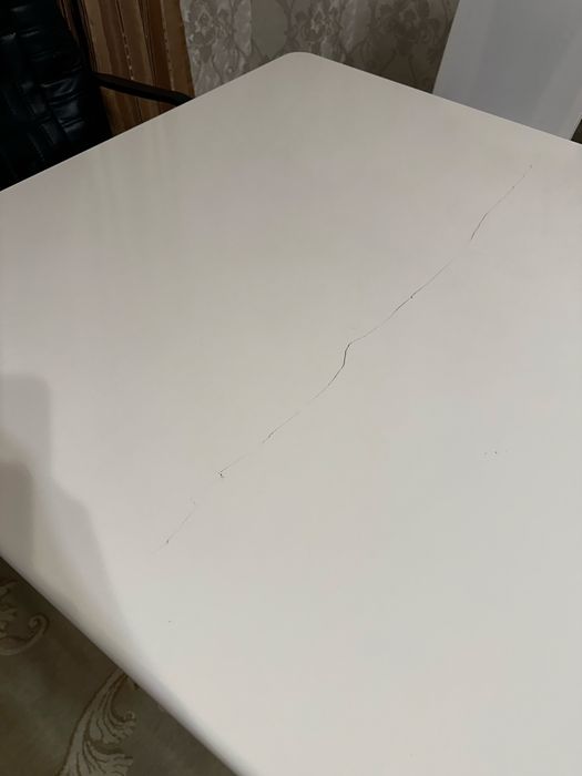 Стол со стульями