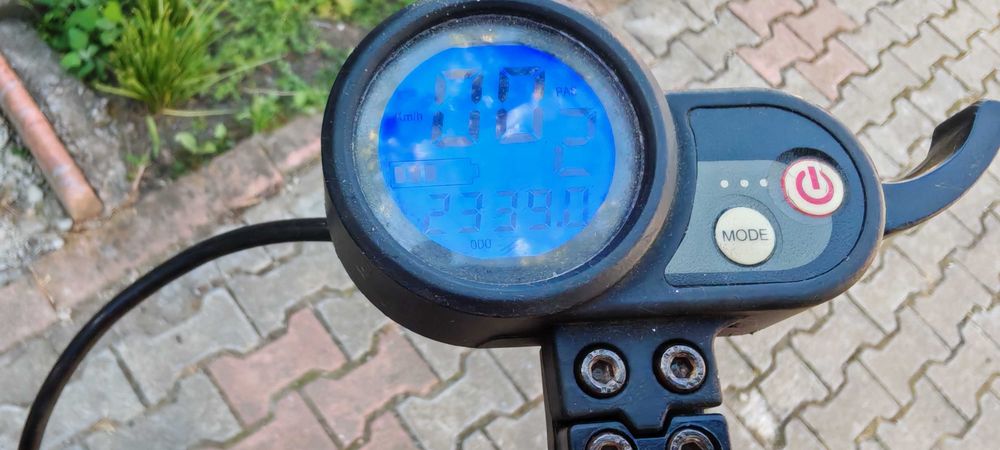 TROTINETA SpeedMaxMan 9 Up