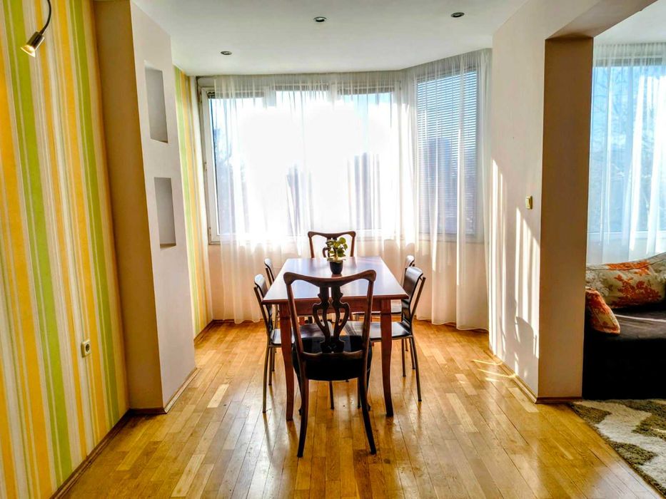 Дава се под наем Тристаен апартамент в Пловдив, Тракия - 100 кв.м за 488.58 € - Снимка #7