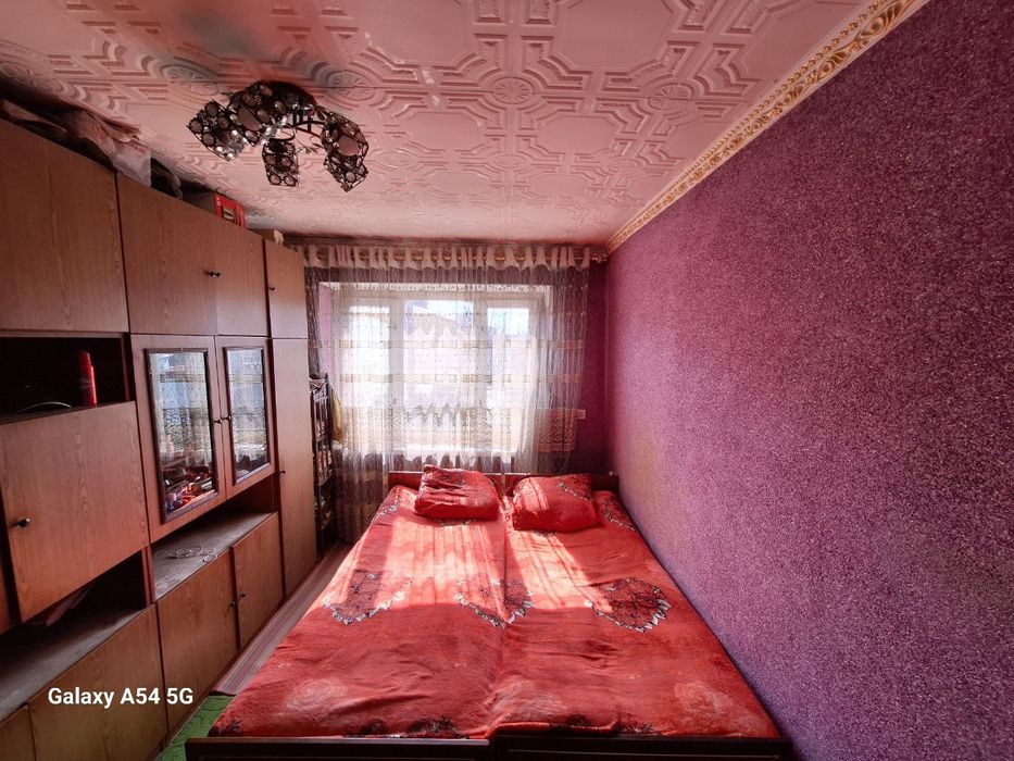 3 xonali uy sotiladi