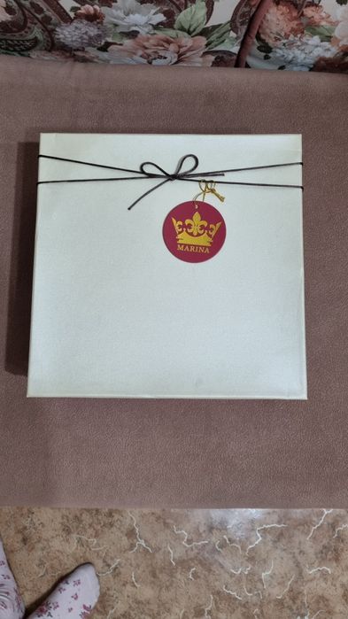 Тортница на ножке / ваза