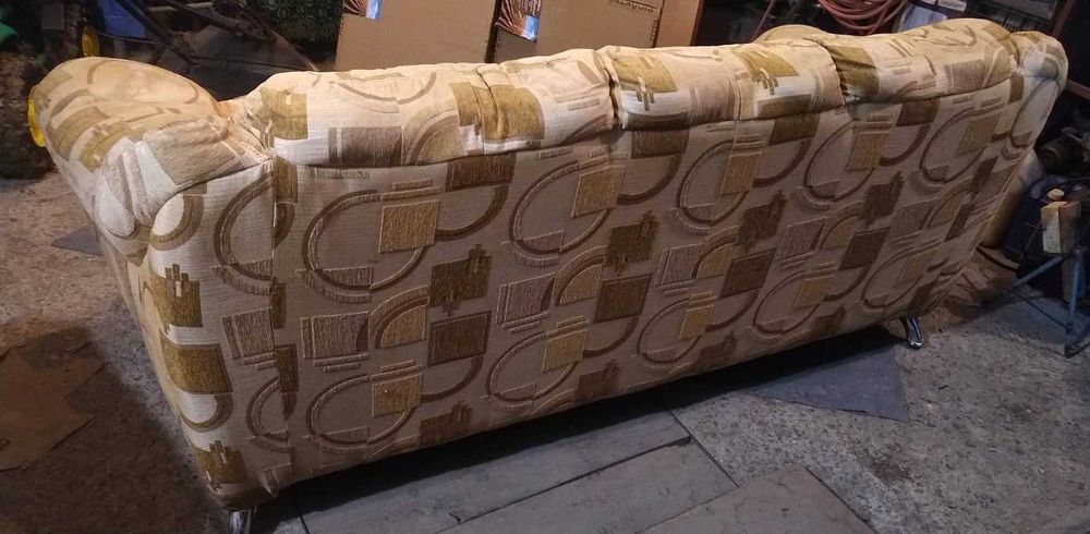 Диван с опция сън