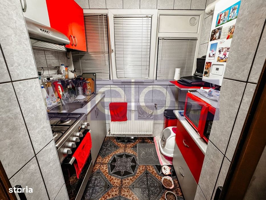 Vanz Are 3 Camere Zona Fizicienilor | Bloc Anvelopat | Centrala |
