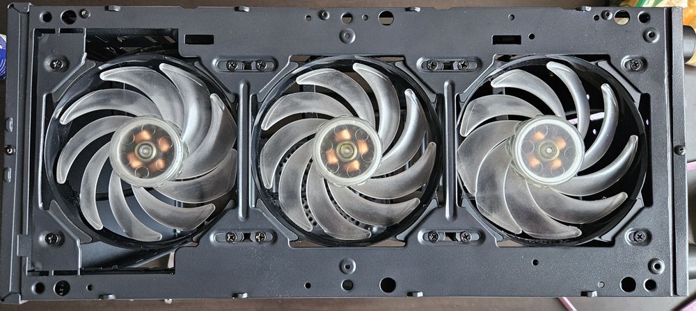 Кутия за компютър 1st player + 3 ARGB Cooler Master вентилатора