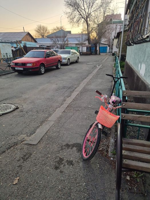 Велосипед для девочек. Возраст 5-7 лет