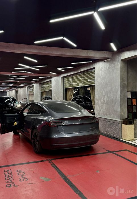 Срочно продается Tesla model 3 performance 0-100  3.3 сек