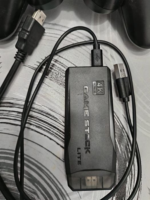 Безжична ретро конзола за игра