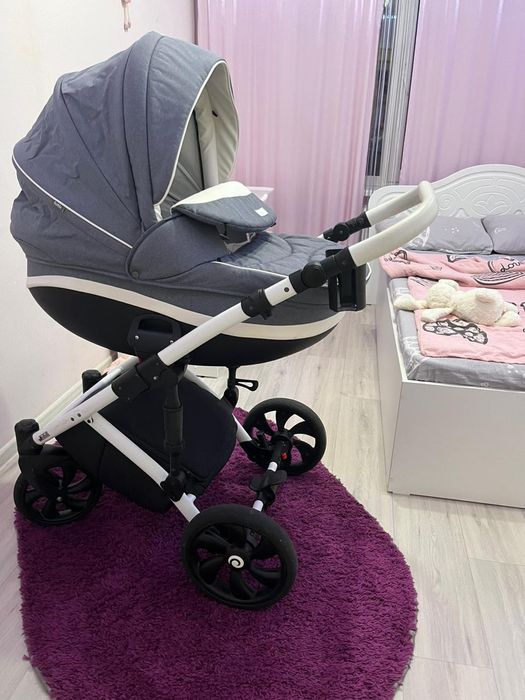 Продам коляску детскую