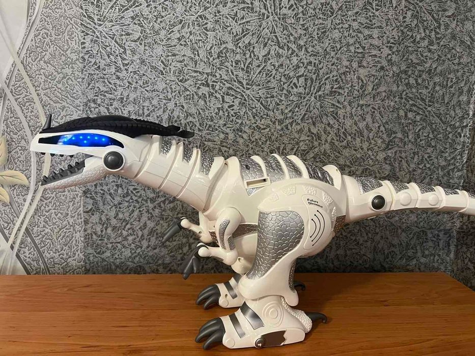 Детска играчка с дистанционно