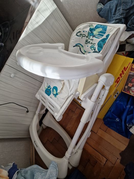 Столче за хранене и кош за носене