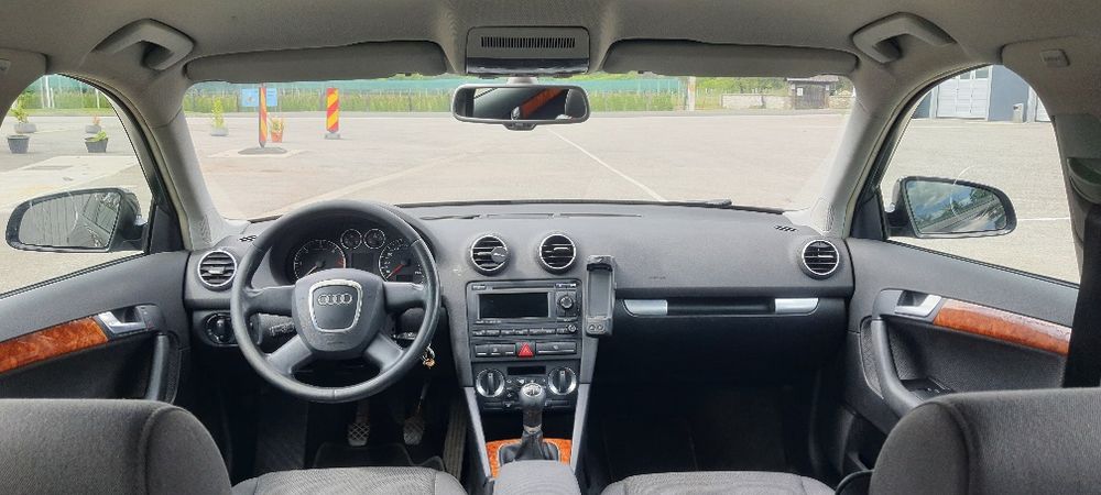 Vând Audi A3 8P 1.9 TDI